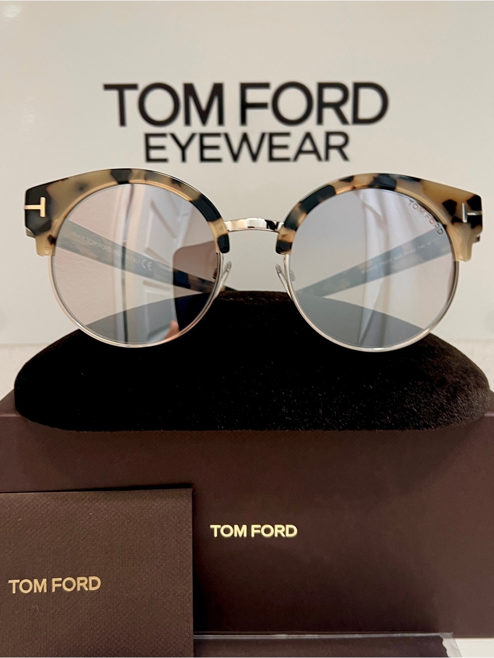 Tom Ford TF608 Alissa-02 Sunglasses | 56G Blonde Havana Tortoise | Authentic